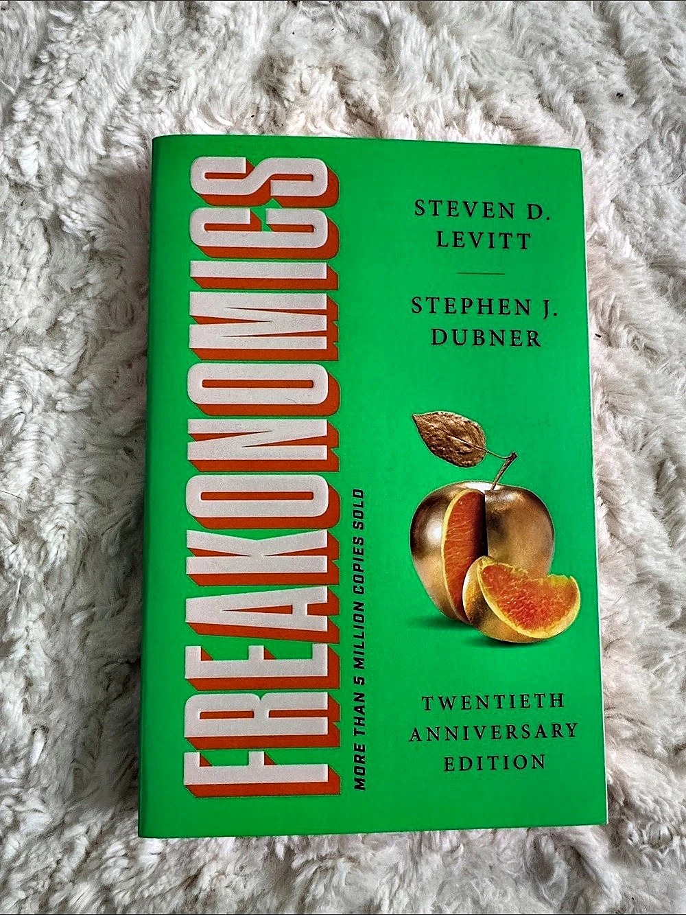 William Morrow Freakonomics: Twentieth Anniversary Edition Green
